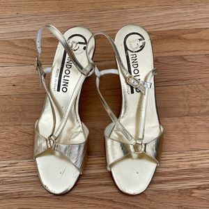 Vintage Bandolino Gold Heels